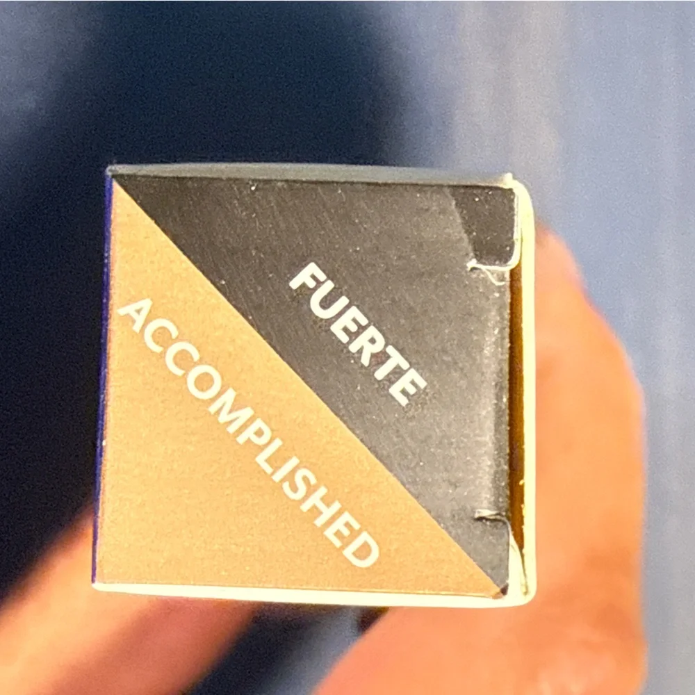 TresLúce Beauty Intenso Liner Duo - Fuerte and Accomplished